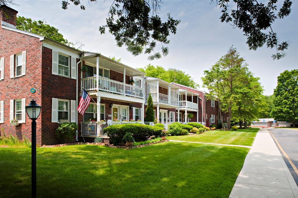 The Ocean Aire Apartments Spring Lake, NJ